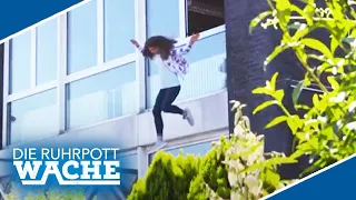 Wegen 2000€: Zoe stürzt sich aus dem Fenster! | Die Ruhrpottwache | SAT.1