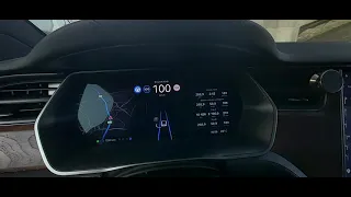 расход 100 км/ч у Tesla model X.