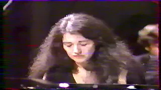 Martha Argerich / Daniel Barenboim / Orchestre de Paris Liszt concerto 1 Paris 1983 (low quality)