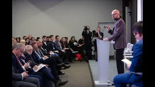 А. Яценюк на Безпековому форумі молодих лідерів у Львові