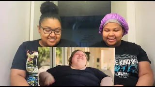 Reacting to 1000 Pound Sisters | **FUNNY**😂