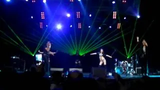 Kevin McCoy ex BAD BOYS BLUE Live In Minsk (POS) 22.02.2013 - Comeback & Stay (1080p)