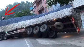 Top dangerous moments【E2】 of truck driving, fail operation of heavy duty trucks