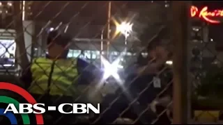 Bandila: 2 airport police, arestado sa pangingikil