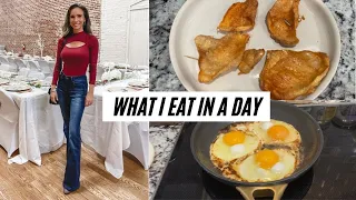 WHAT I EAT IN A DAY realistic simple meals // No Tracking