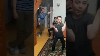 танец папуаса