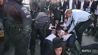 Clashes Erupt as Ultra-orthodox Demonstrators Block Roads in Jerusalem to Protest Military Service