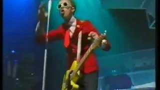 The Toy Dolls - Nellie The Elephant (TOTP)