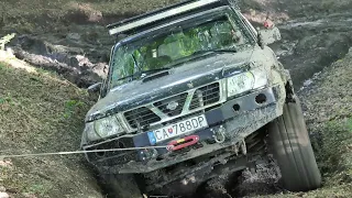 4x4 offroad Nissan patrol Y60 Y61 Toyota Land cruiser 73 Pajero Honda HRV Jeep Grand cherokee in mud