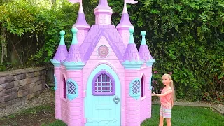 Princess Rapunzel Doll Pink Castle ! Toys and Dolls Fun in Unicorn Carriage | Sniffycat