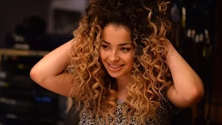 Ella Eyre - What Goes Around... Comes Around & Cry Me A River (Radio 1 Live Session)