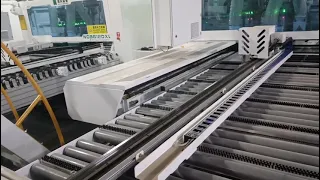 Furniture factory - Automatic connection for six-side boring/drilling machine - woodworking industry