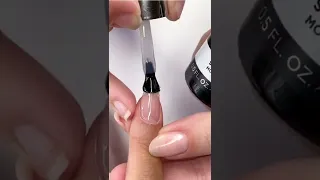 CND PLEXIGEL™: Fix Cracked Nails