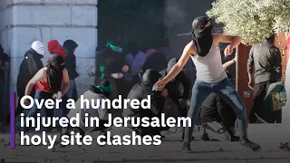 Israel police clash with Palestinian worshippers inside Al-Aqsa Mosque