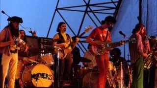 Zappa and the Mothers of Invention - "Help, I'm a Rock/Transylvania Boogie" (live 10/20/68)