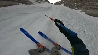 Mt Whitney - climb and ski Mountaineer's couloir (4421m asl)