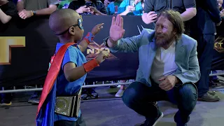 WWE Kid Superstar reveal at WrestleMania Axxess