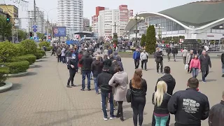 Протестная очередь против Лукашенко в Минске. Пикет Тихановского и Статкевича