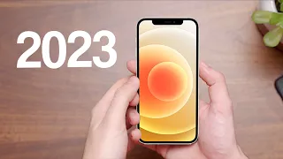 iPhone 12 en 2023... Deberías comprarlo?