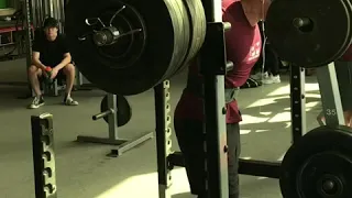 How To Die Squatting 700Lbs