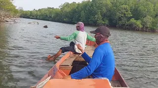 Lumayan sulit mengimbangi strike Kapten satu ini, Mancing muara bersama kapten batanaga channel