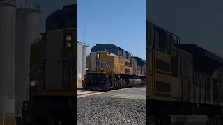 UP Z train at 70 MPH w/ NS #shorts #unionpacific #norfolksouthern