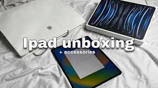 iPad unboxing