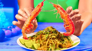 Top 3 Thai dishes: Tom yum / Pad Thai with shrimp / Chicken in Thai