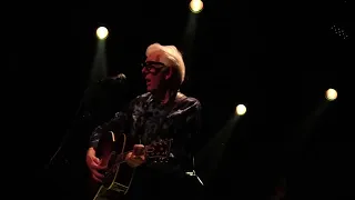 Nick Lowe - Alison (Elvis Costello cover) Tolhuistuin 02-10-2022
