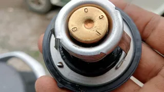 Hyundai i10 1.2 thermostat valve hit problem