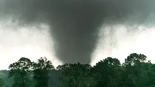 TEXAS TORNADO EATING TREES