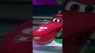 MISTAKE IN CARS 2 YOU PROBABLY MISSED 😱 FRANCESCO’S WHEELS CHANGE COLOR #cars #pixar #easteregg