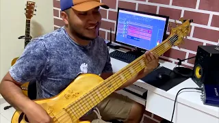 Bass Cover da Música Hackeram-me