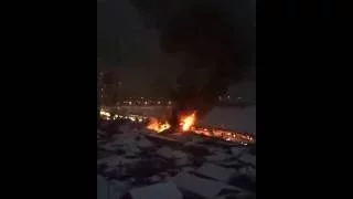 Пожар в Алматы горит кафе Ангар на Толе Би