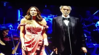 "Cant Help falling in Loving w you" Andre Bocelli w Katharine McPhee Live New Jersey