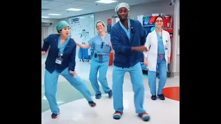 Doctor dances in TikTok videos to spread cheer😎 | #Tiktok