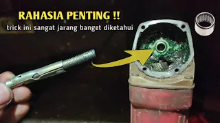 CARA MELEPAS BEARING BAMBU YANG RUSAK PADA MESIN GERINDA || pasti banyak yang tidak tau cara ini !