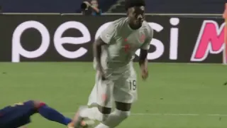 Alphonso Davies Solo & Assist Against Barcelona