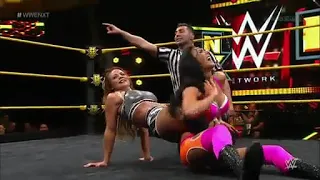 Emma  Bodyscissors on Billie Kay