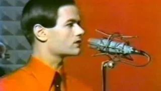 Kraftwerk: The Robots [HQ audio]