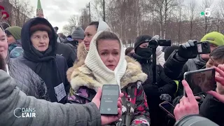 Russie : les mères de soldats en 1er ligne de la contestation  #cdanslair 02.03.2024