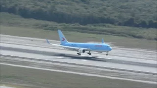 Bajalo wey........ ! duck stile,  hard landing at the end NEOS B 767