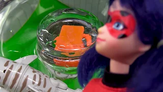Игрушки из мультфильма Леди Баг - Видео лайфхаки для супергероев. Опыты и эксперименты