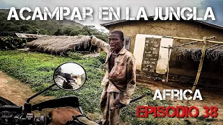 MI PRIMERA NOCHE SOLO EN LA JUNGLA | África #38 | Vuelta al mundo en moto