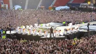 Take That - Hold up a Light - Progress Live - Hampden Park - 23-Jun-2011