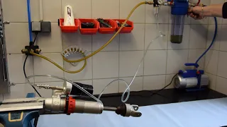 KTM WP shock servicing with selfmade bleeder and filler tool