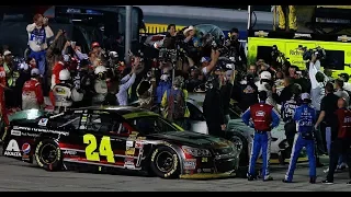 Jeff Gordon and Brad Keselowski fight in Texas | This Moment in NASCAR History