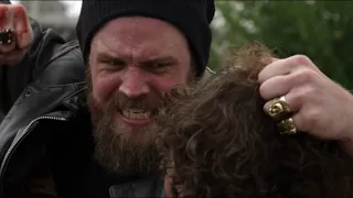|Sons of Anarchy| Opie beats up Tig