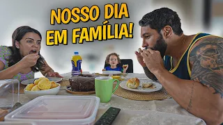 ASSIM ERA NOSSO DIA EM FAMÍLIA