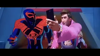 Selfie for BABY 😅 || Spider-Man Across The Spider-Verse | Escena de Persecución de los Spider-Mans